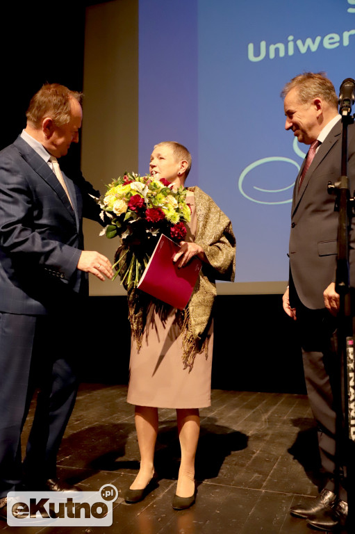 Słuchacze na inauguracji UTW