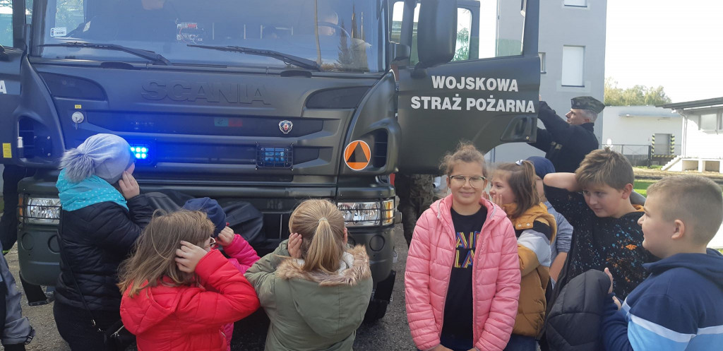 Wycieczka do jednostki wojskowej