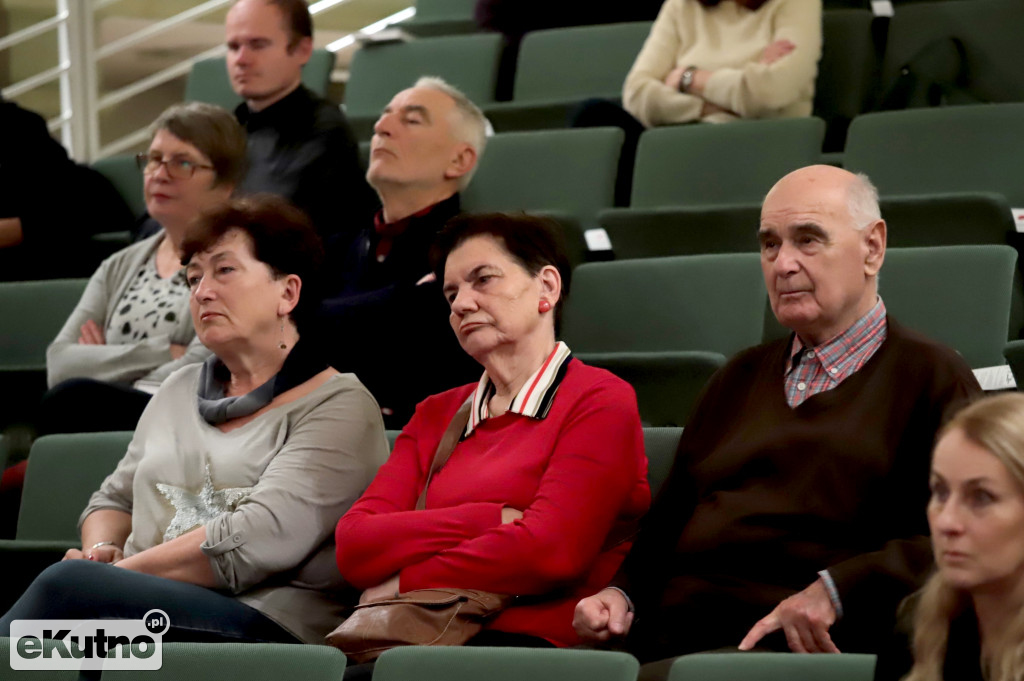 Między Słowami z K.Bieleckiem