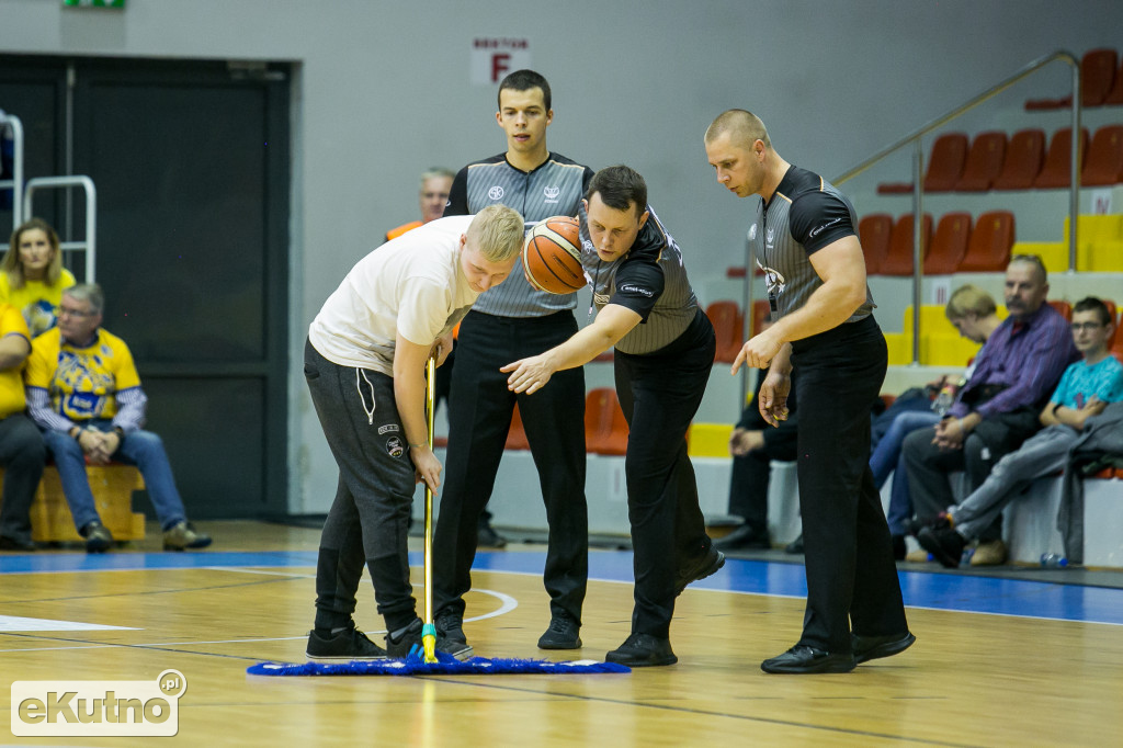 Polfarmex Kutno - Księżak Łowicz 82-91