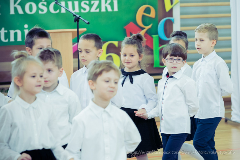 Ślubowanie klas pierwszych w Jedynce
