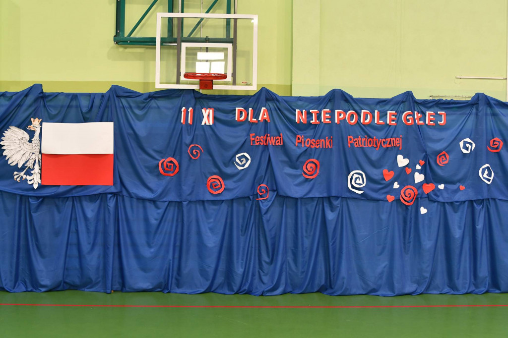 Patriotycznie w Czwórce