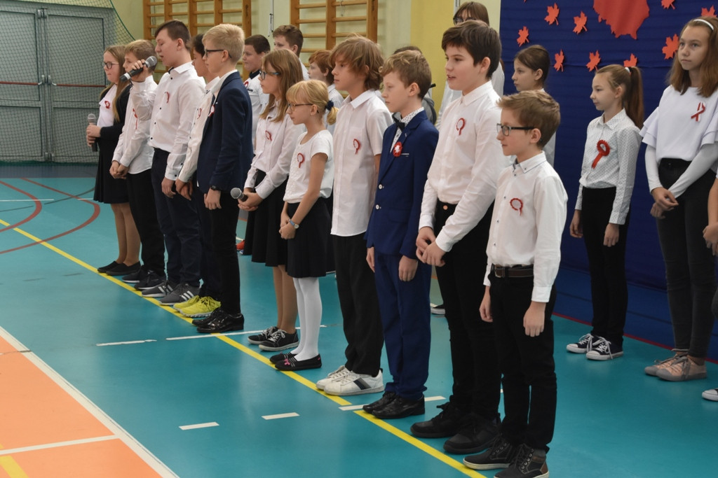 Rocznica odzyskania niepodległości w SP nr 6