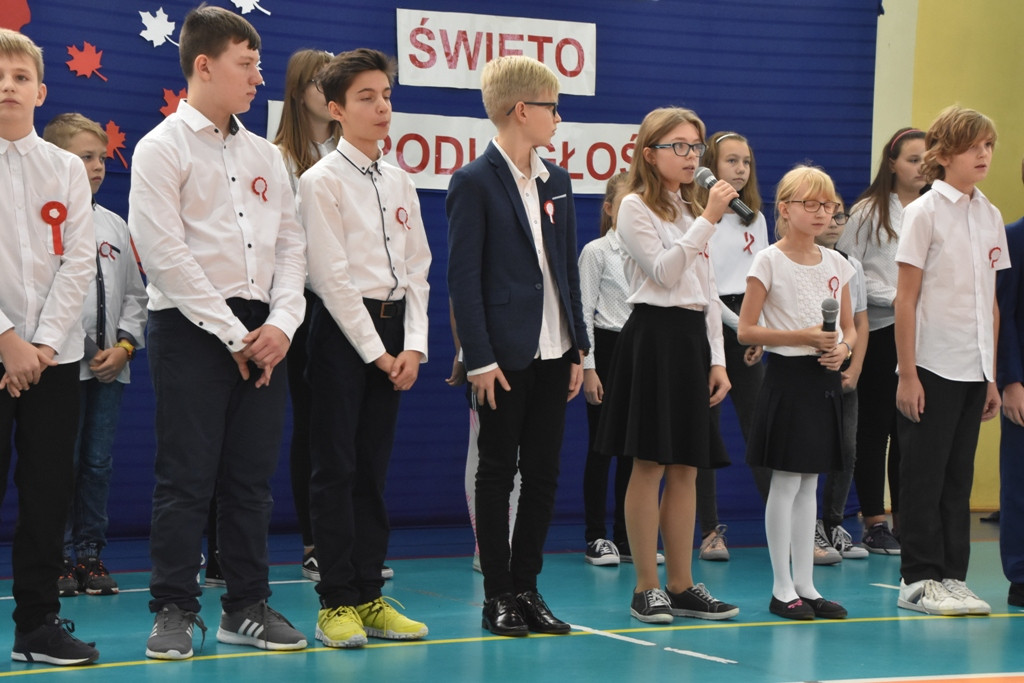 Rocznica odzyskania niepodległości w SP nr 6