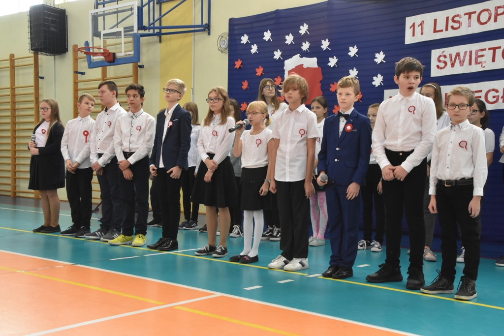 Rocznica odzyskania niepodległości w SP nr 6
