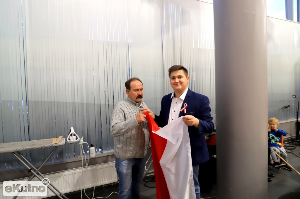 Uszyj flagę w KDK