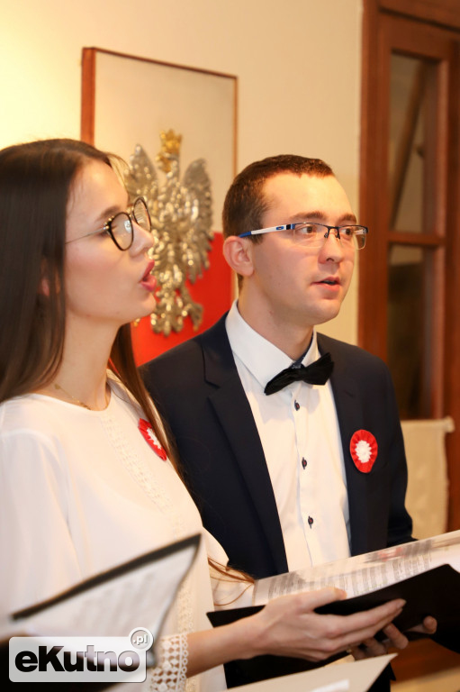 Dla Niepodległej w Dworku Modrzewiowym