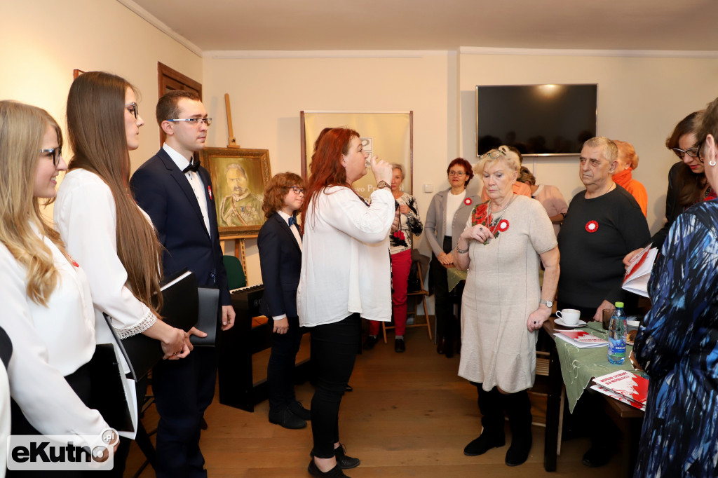 Dla Niepodległej w Dworku Modrzewiowym