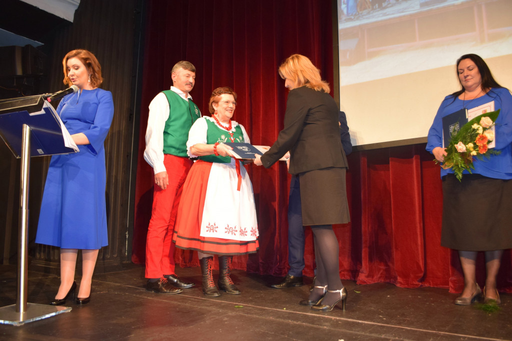 Nagrody dla artystów ludowych