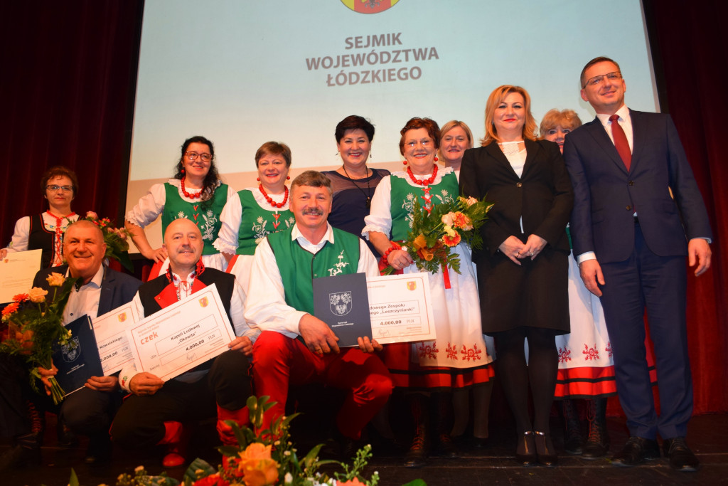 Nagrody dla artystów ludowych