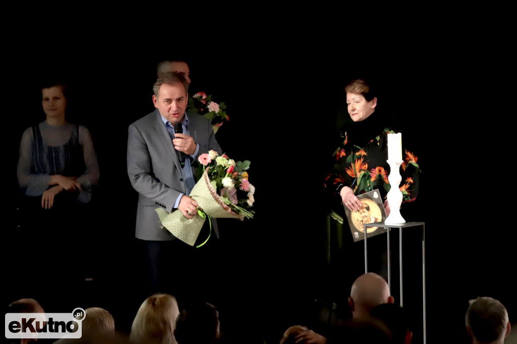 Premiera SKĄPCA Moliera na deskach KDK