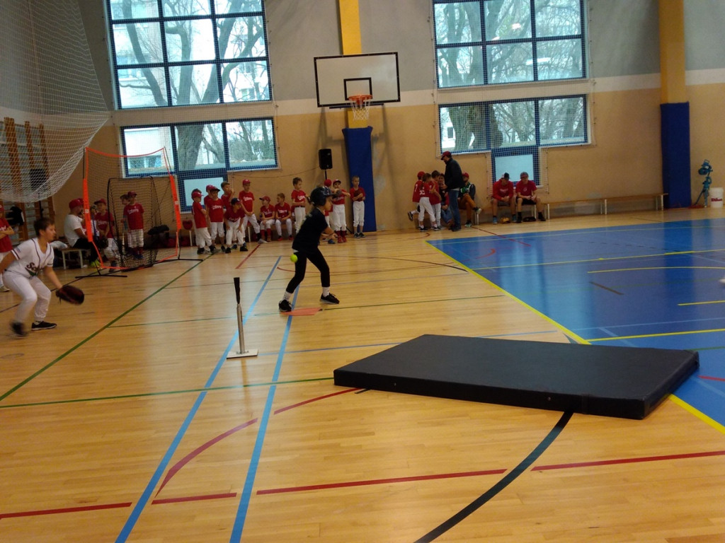  Mikołajkowy turniej baseballu i softballu