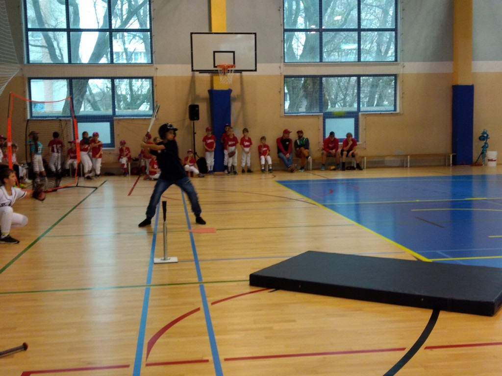  Mikołajkowy turniej baseballu i softballu
