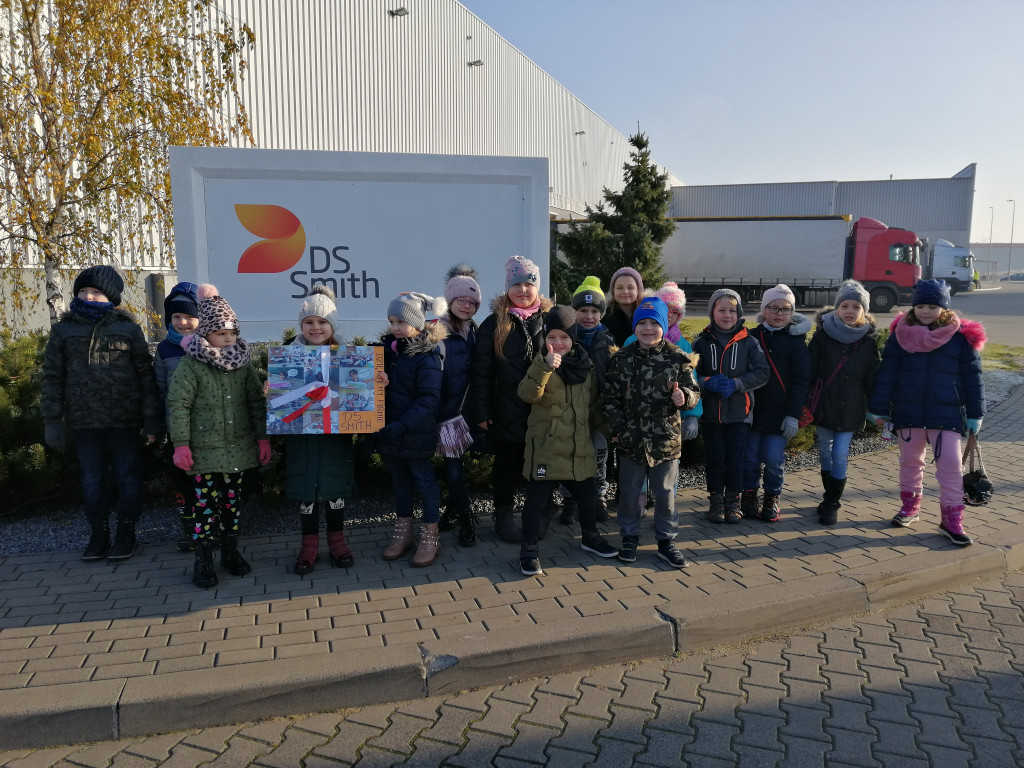 Uczniowie SP nr 6 z wizytą w firmie DS Smith