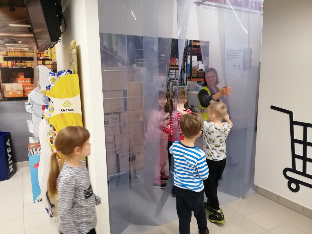 Uczniowie SP nr 6 z wizytą w firmie DS Smith
