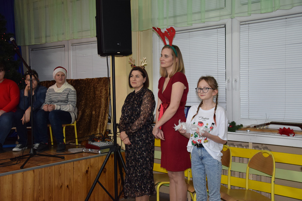 Wspólne kolędowanie w SP nr 1