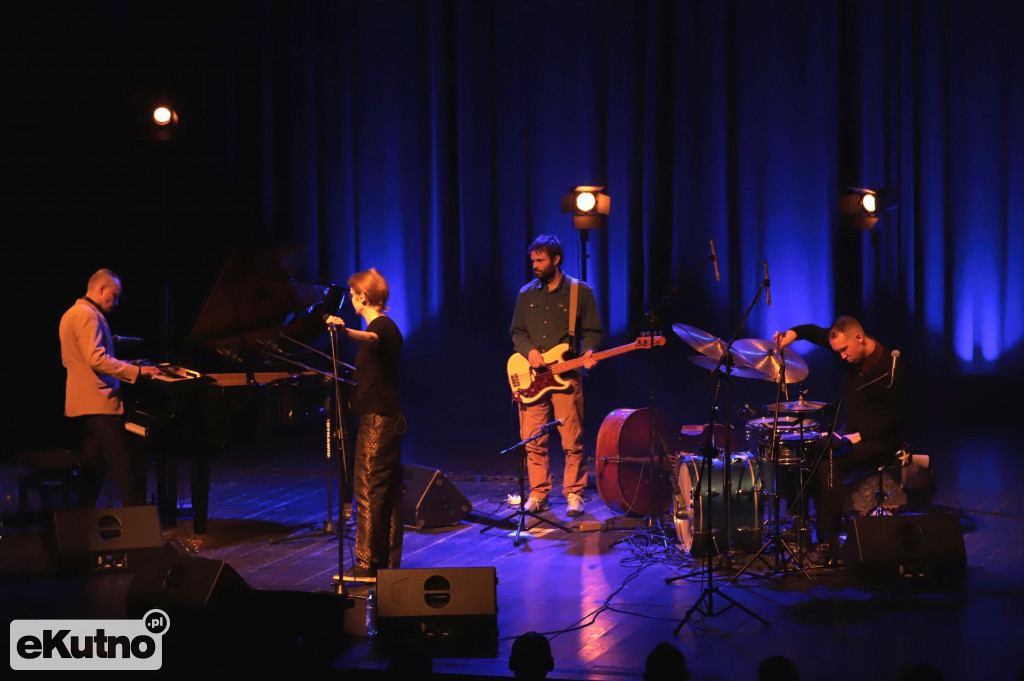 Młynarski Plays Młynarski feat. Gaba Kulka