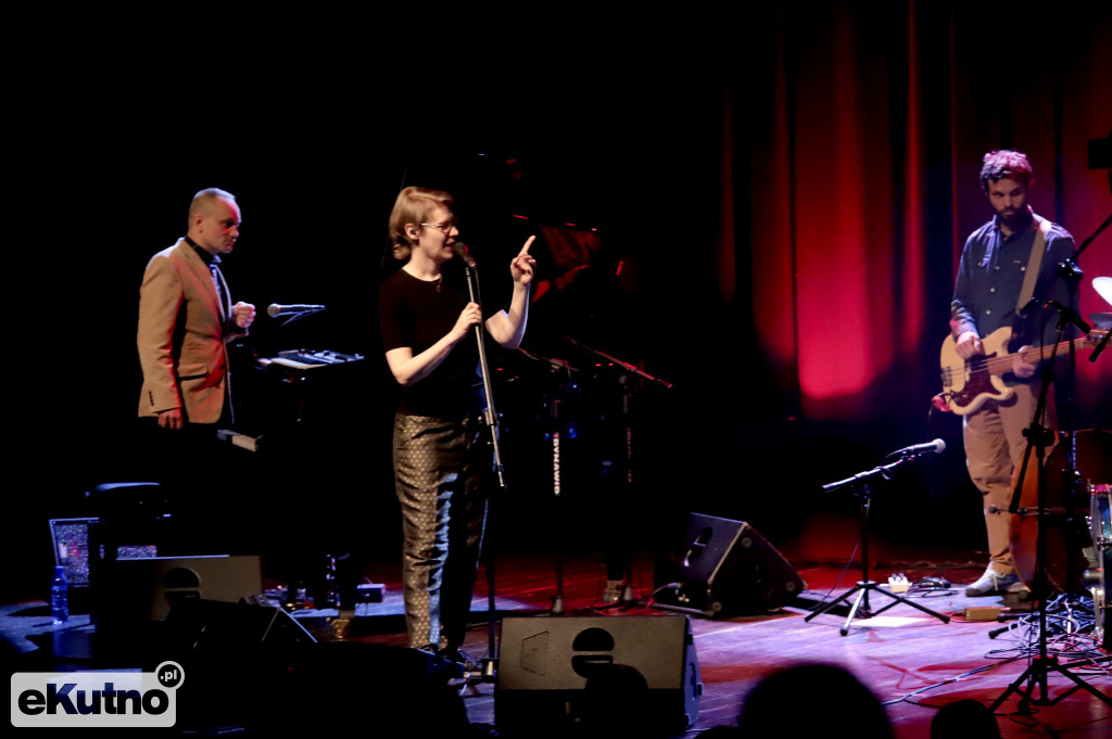 Młynarski Plays Młynarski feat. Gaba Kulka