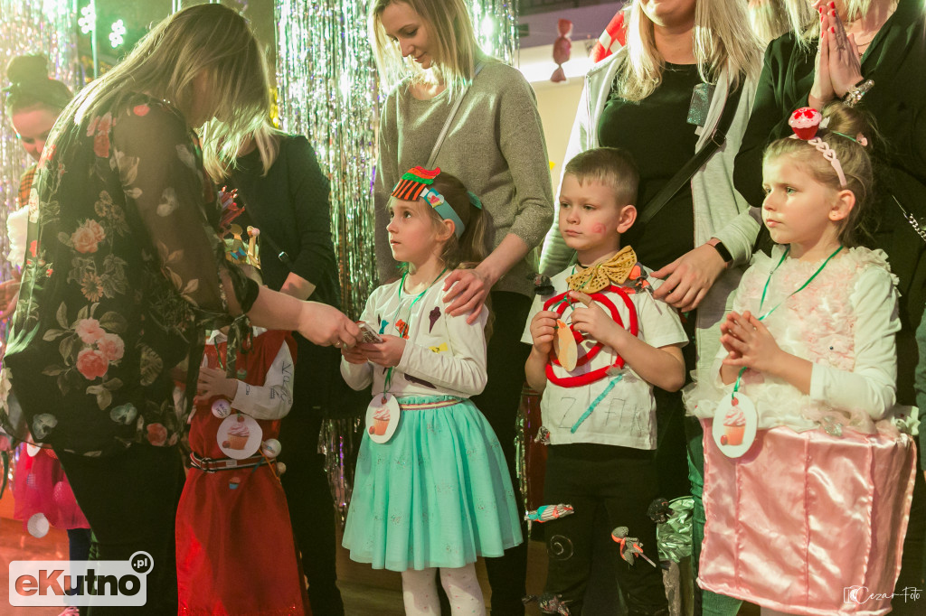 Bal W krainie słodyczy