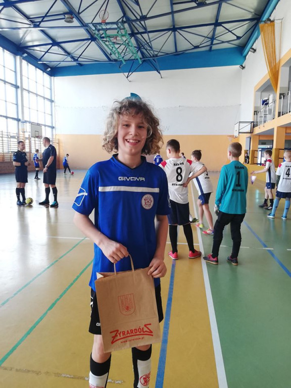 SL SALOS RÓŻA KUTNO