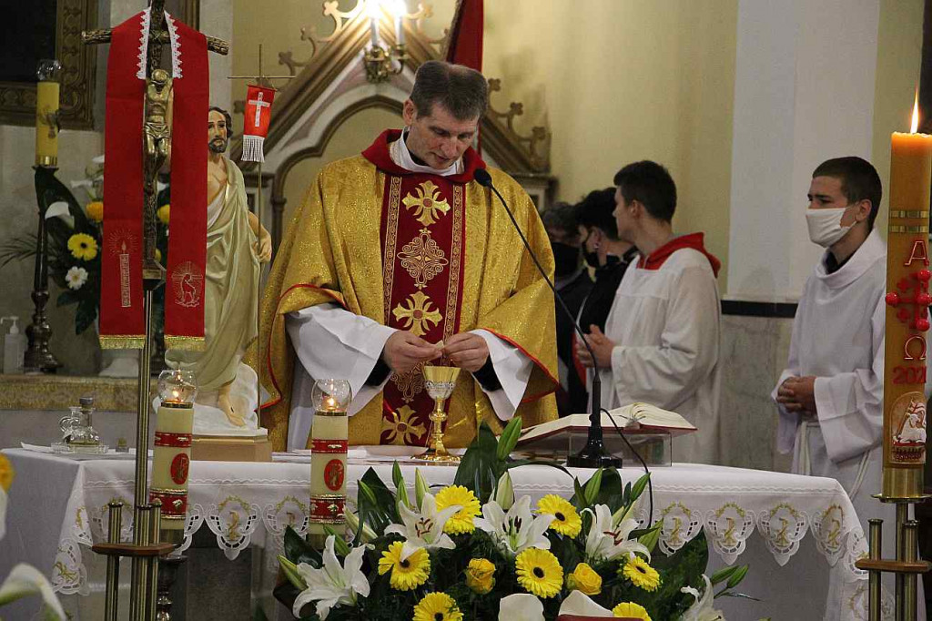 Msza św. w Krośniewicach