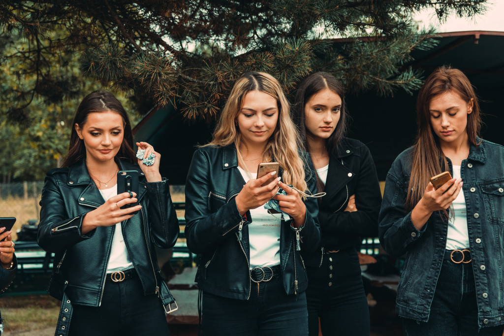 Finalistki Miss podróżują ŁKA