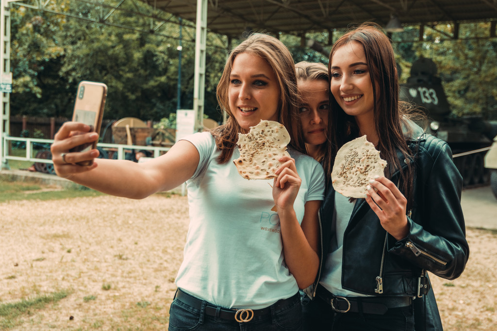 Finalistki Miss podróżują ŁKA