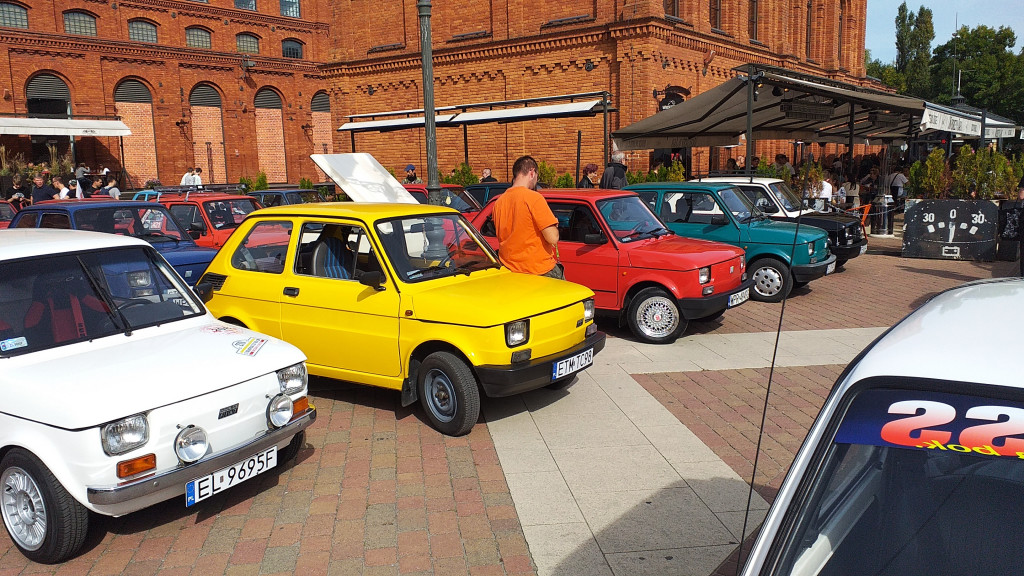 Zlot Fiatów 126p w Łodzi