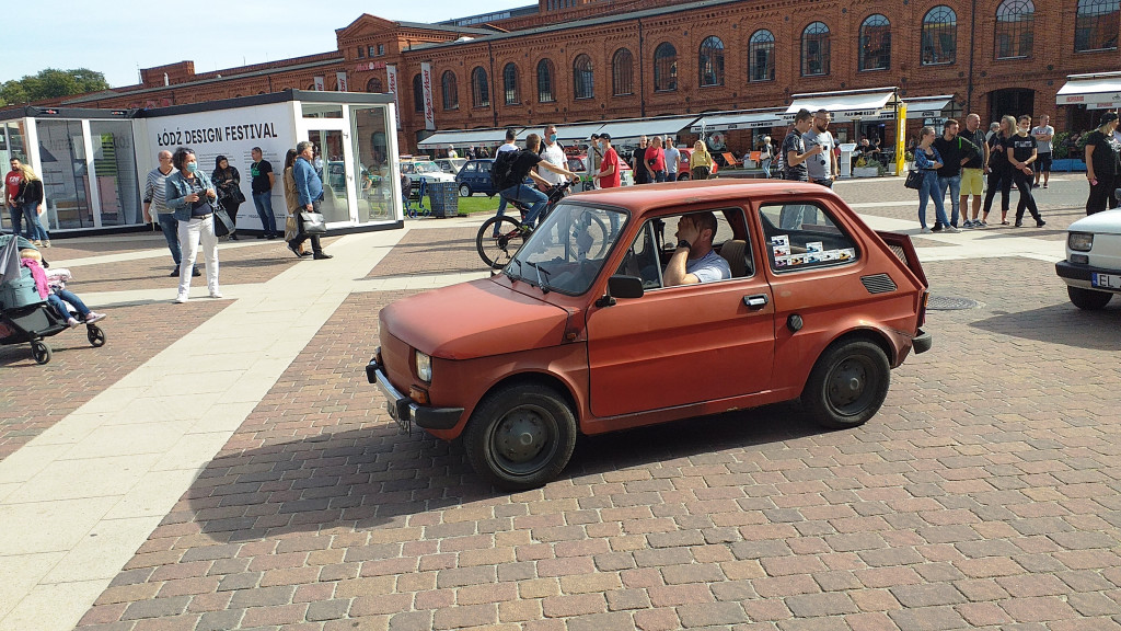 Zlot Fiatów 126p w Łodzi
