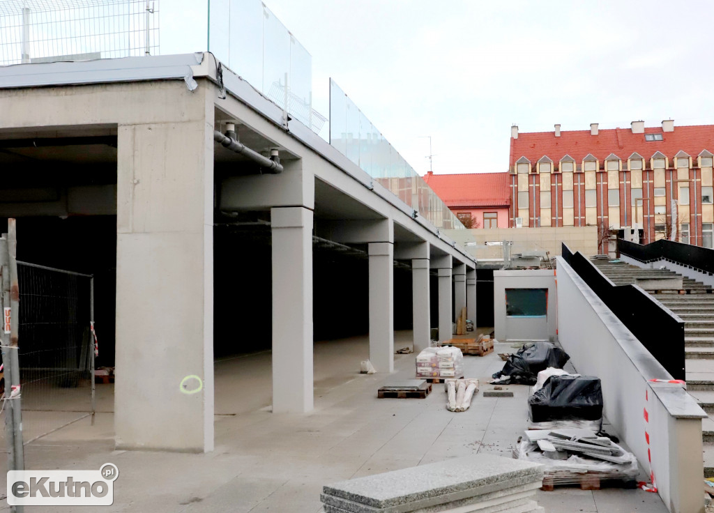 Nasadzenia w centrum Kutna