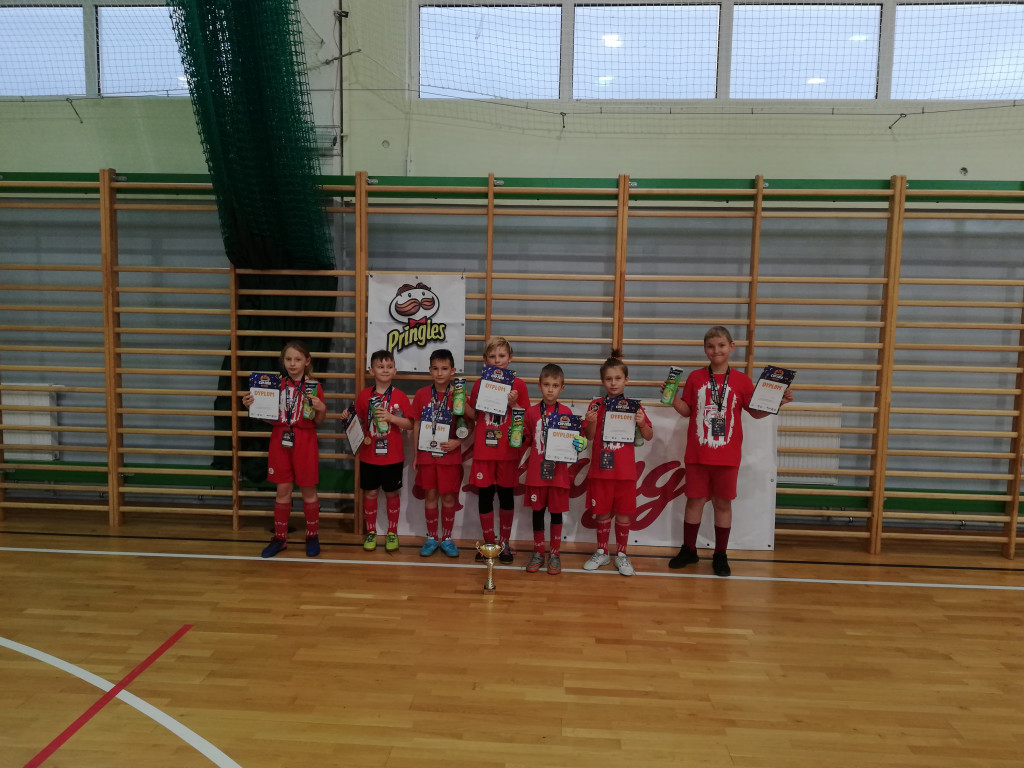 Andrzejkowy Turniej Piłki Halowej CUP RÓŻA KUTNO