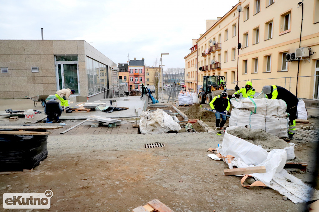 Plac Wolności w budowie