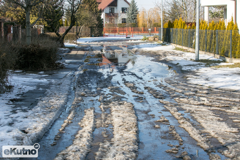 Pomysł radnego na błotne ulice
