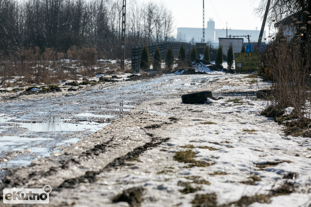 Pomysł radnego na błotne ulice