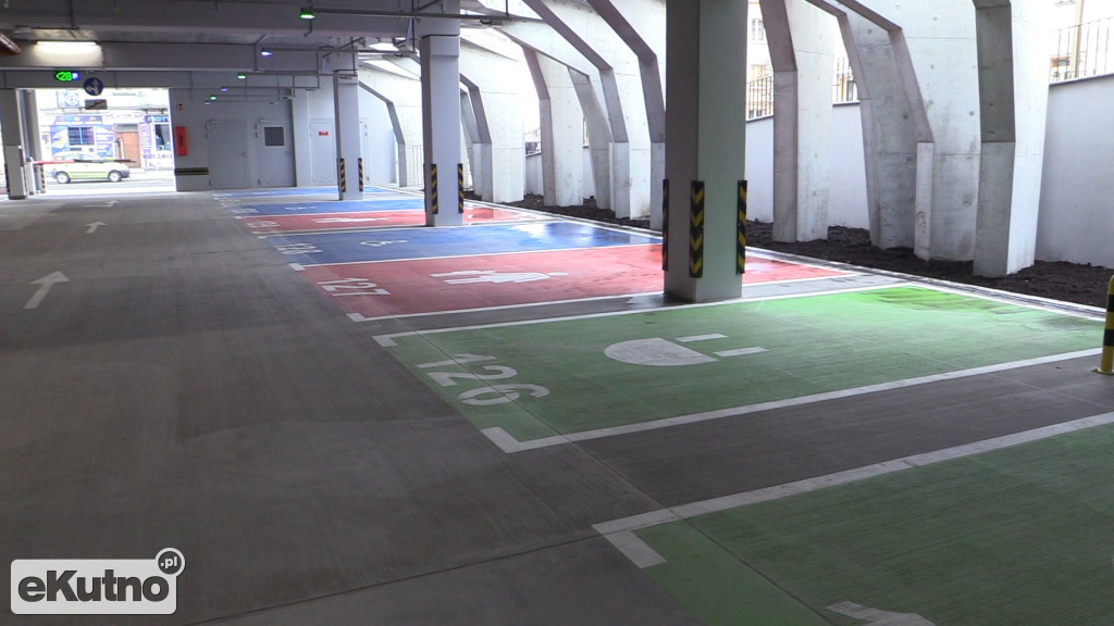 Otwarcie podziemnego parkingu