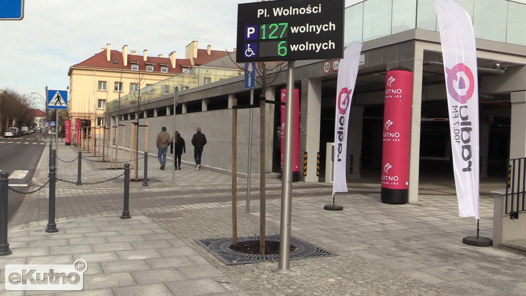 Otwarcie podziemnego parkingu
