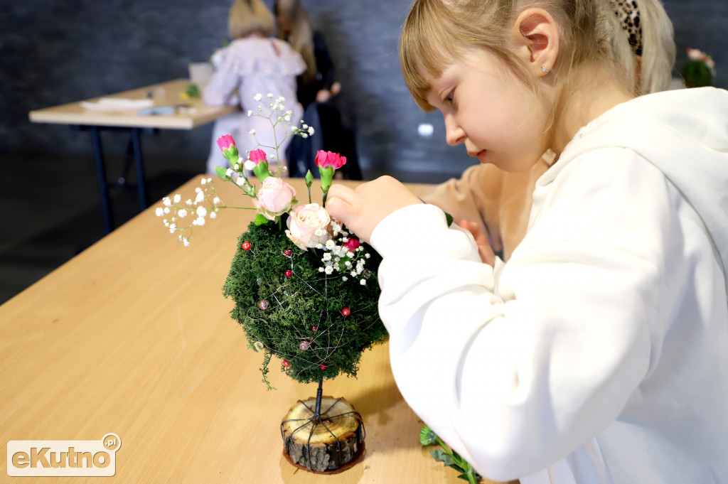 Kwiatki na Dzień Matki i Warsztaty Florystyczne