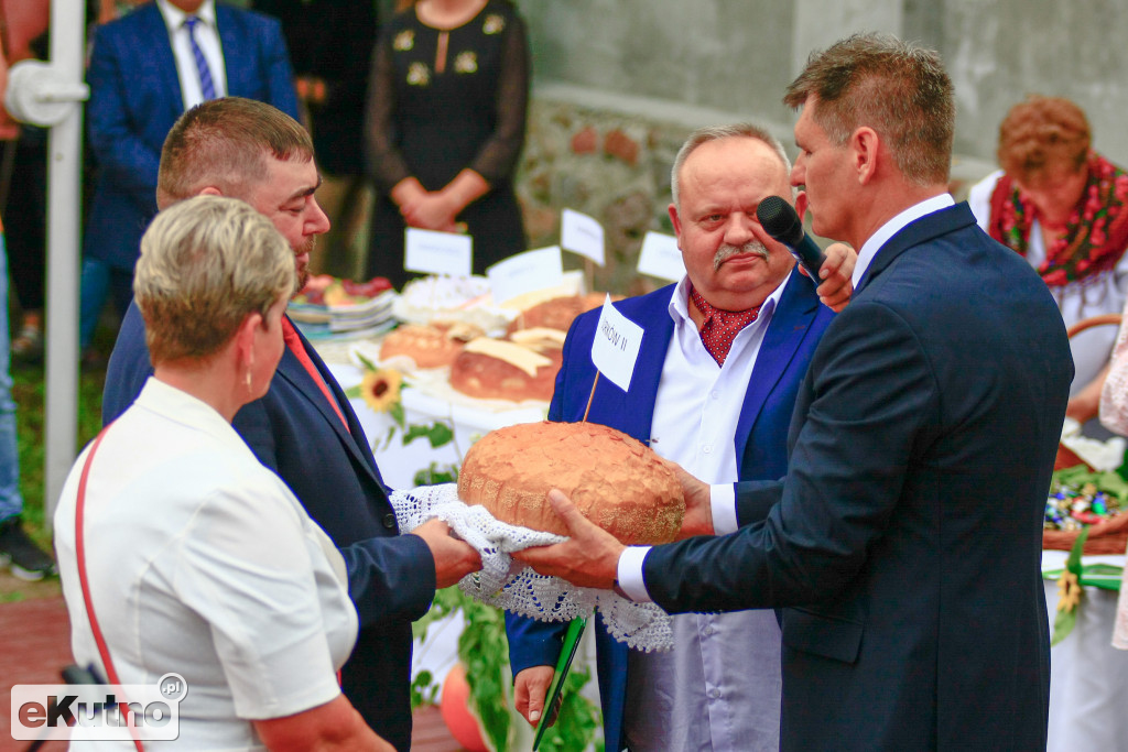 Dożynki w Oporowie