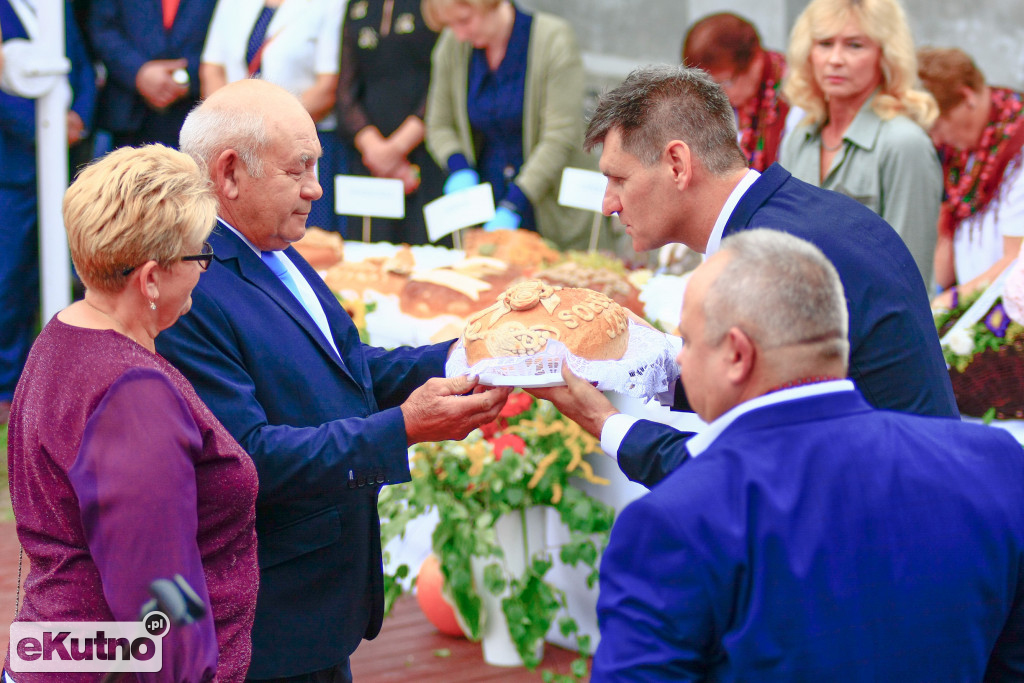 Dożynki w Oporowie
