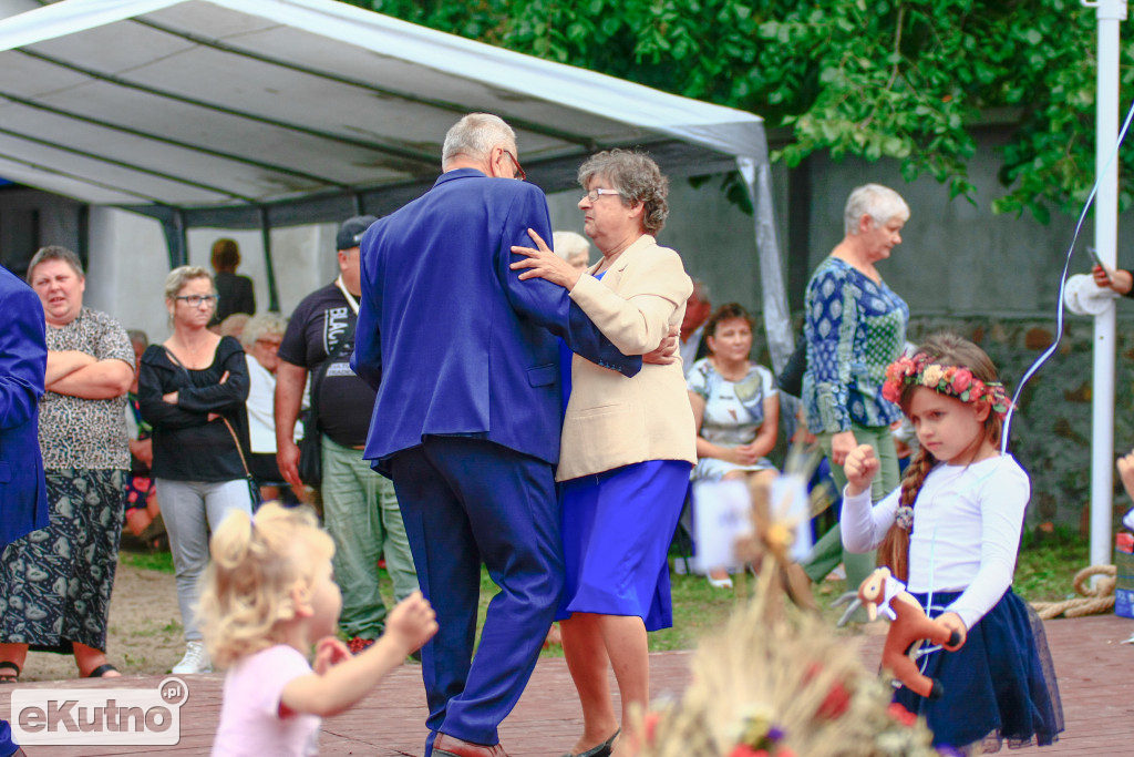 Dożynki w Oporowie