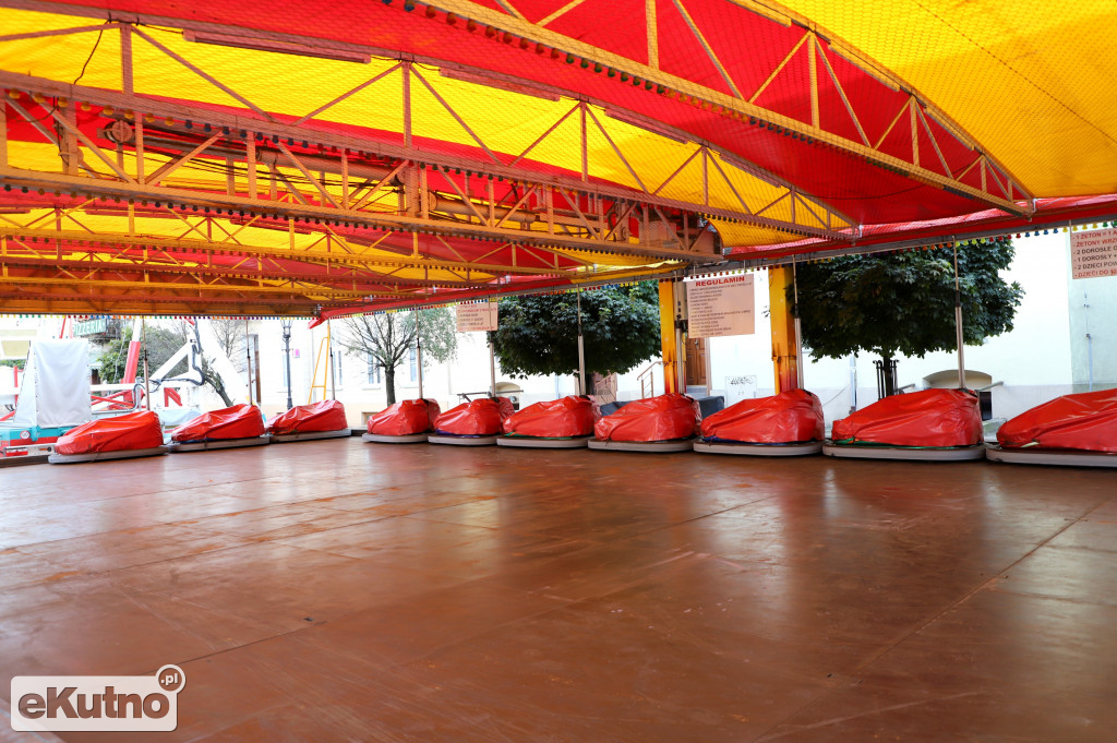 Lunapark już stoi