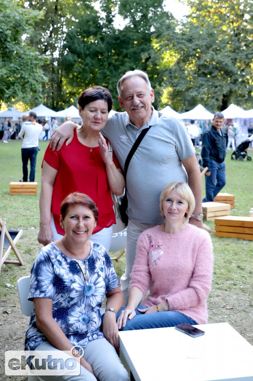 Sobotnie popołudnie na Święcie Róży