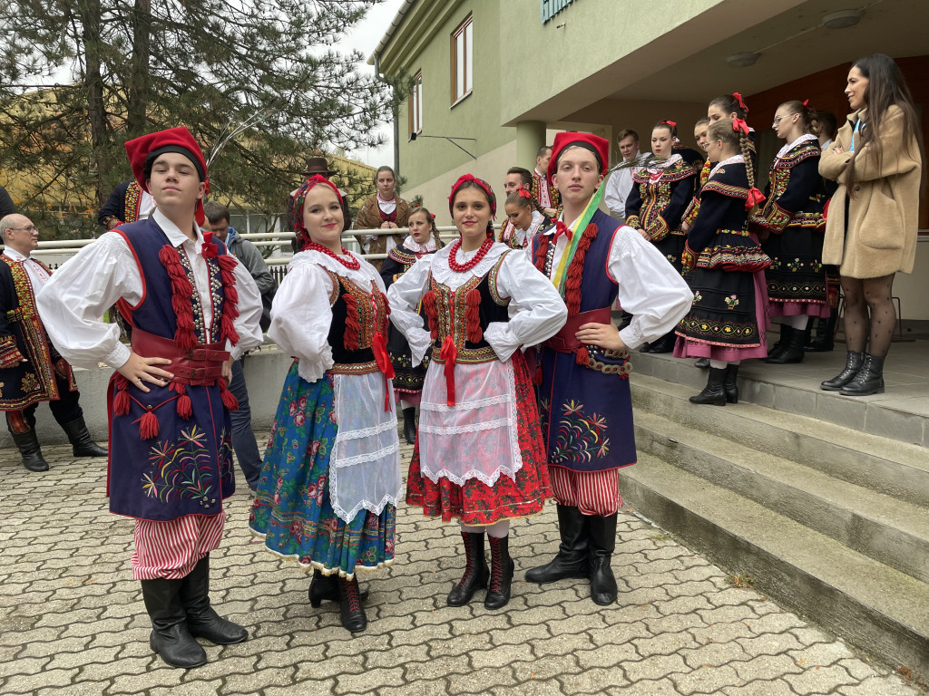 Zespół Pieśni i Tańca Ziemi Kutnowskiej na Węgrzech