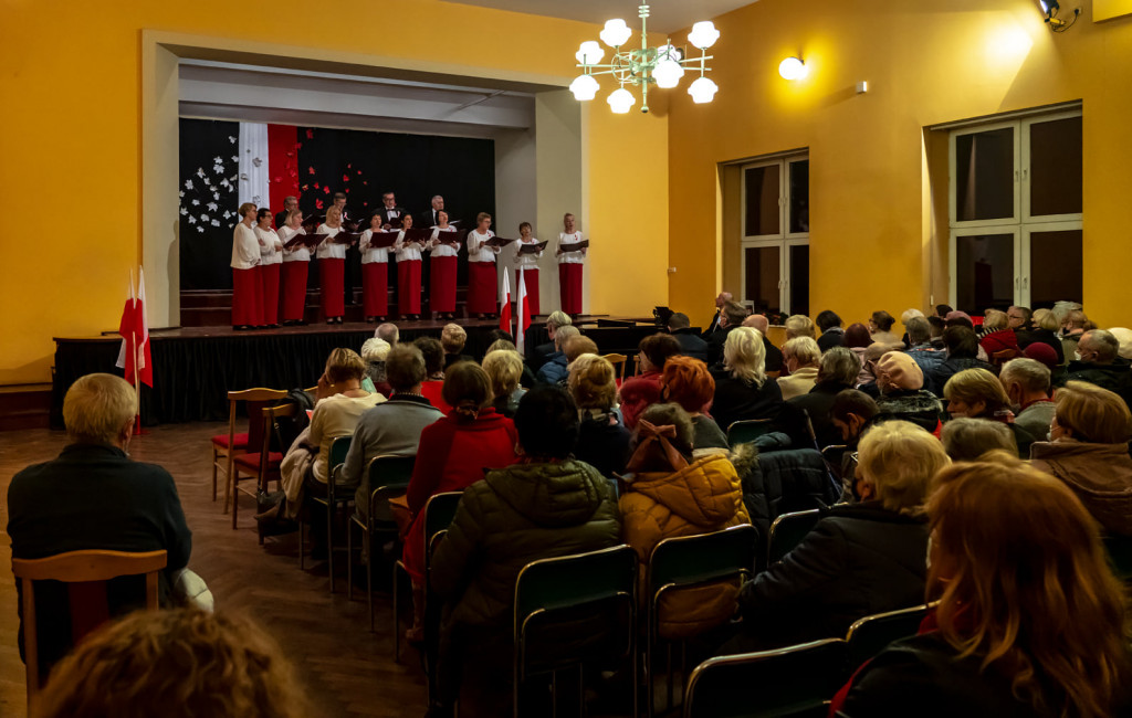 Śpiewamy dla Biało-Czerwonej