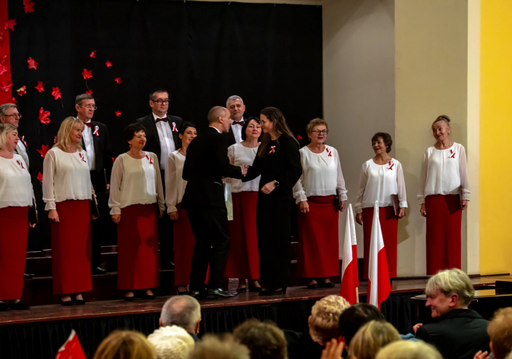 Śpiewamy dla Biało-Czerwonej