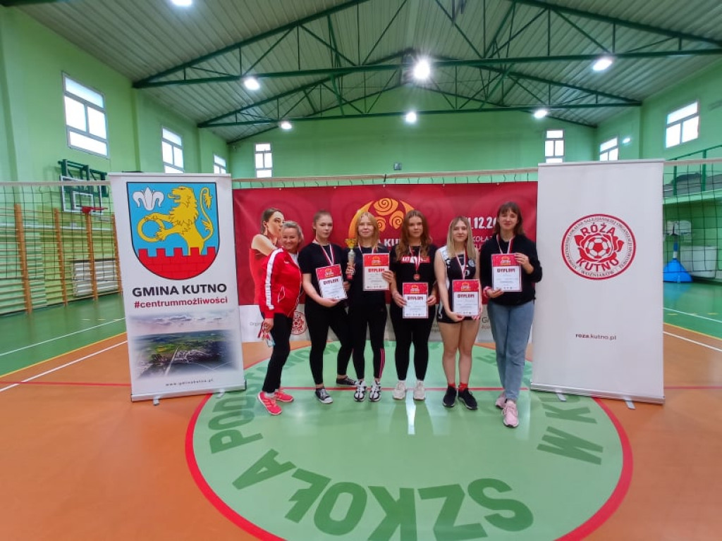 Mikołajkowy Turniej Piłki Siatkowej