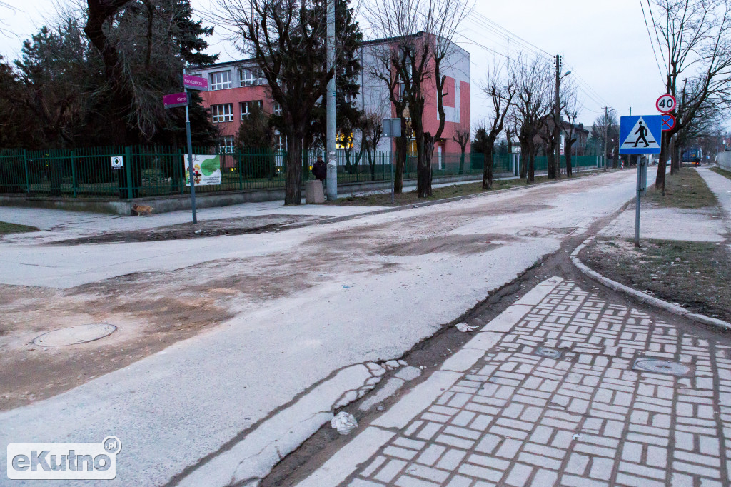 Ulica Narutowicza wciąż rozkopana