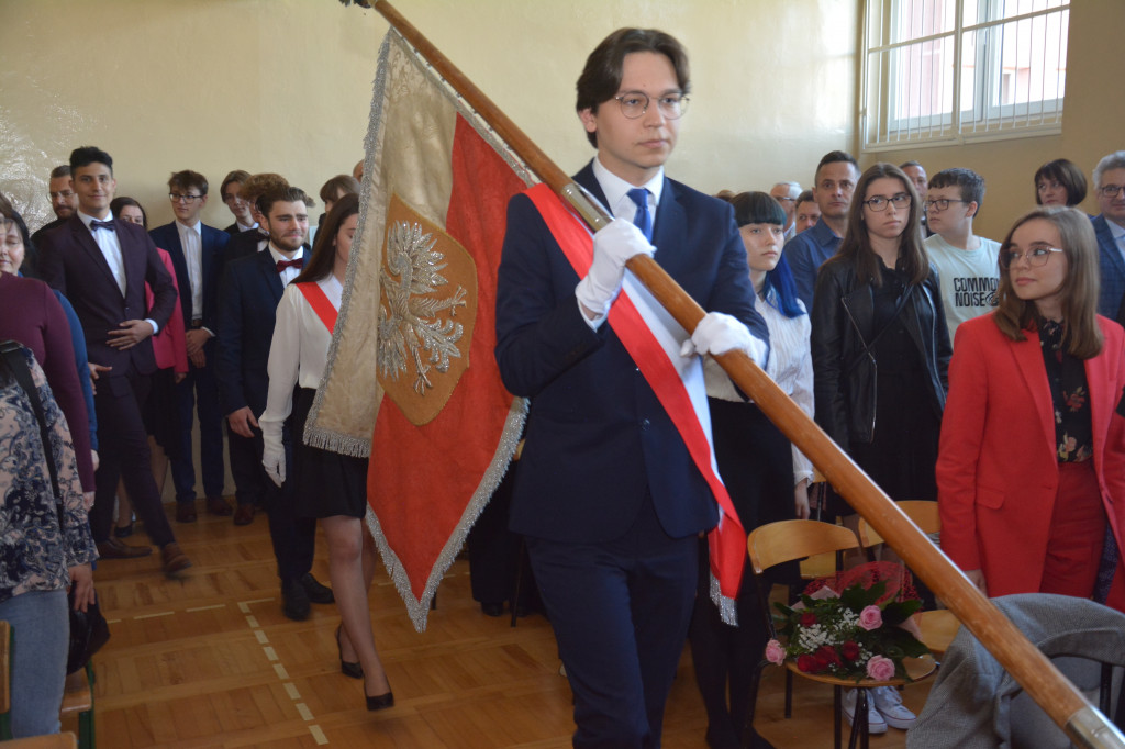 Pożegnanie klas trzecich w Kasprowiczu