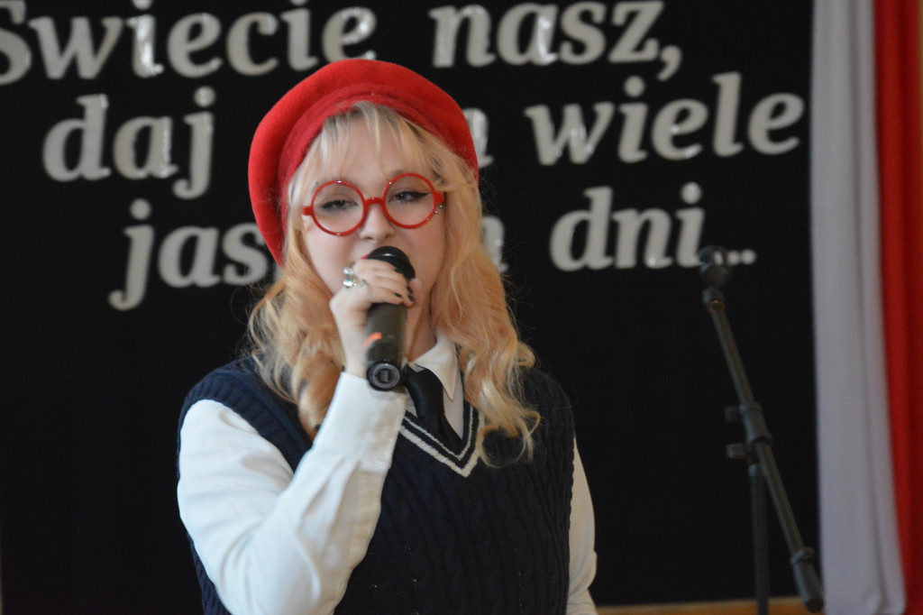 Pożegnanie klas trzecich w Kasprowiczu