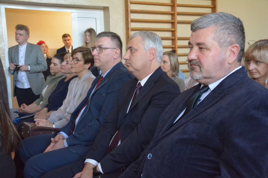 Pożegnanie klas trzecich w Kasprowiczu